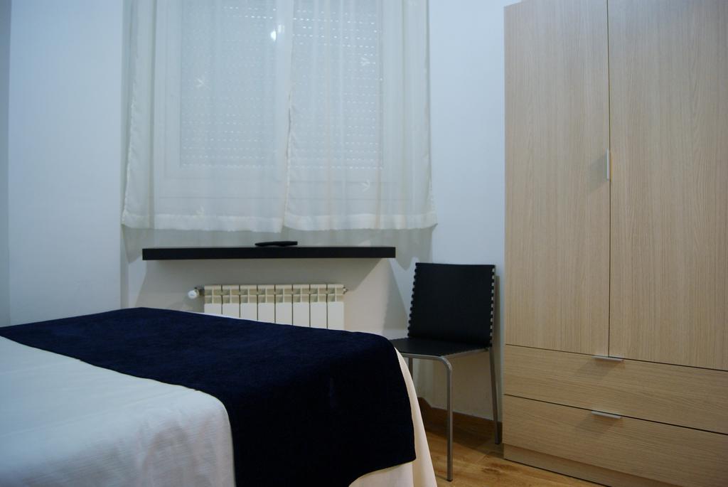 Hostal Dona Isabel Majadahonda Exterior foto